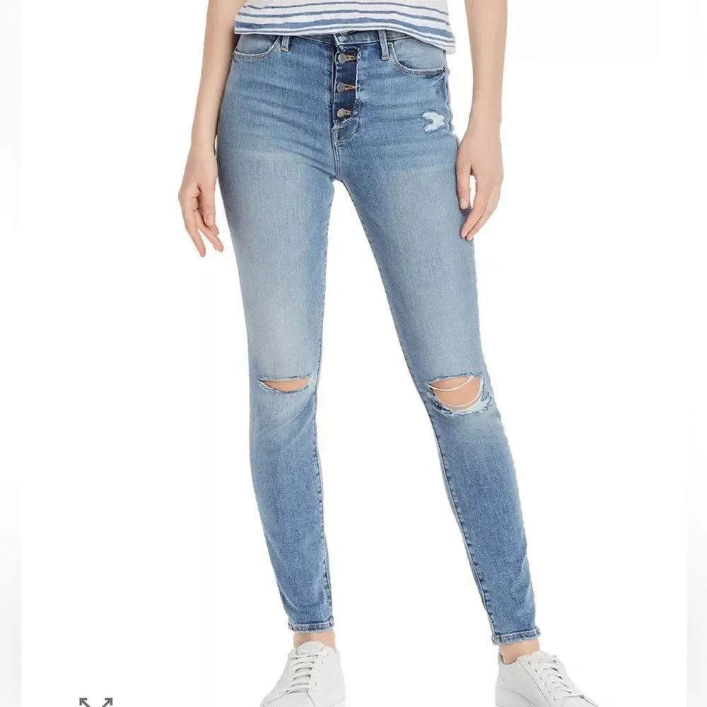 FRAME Le High Distressed Button-Fly Skinny Jeans in Rooftop